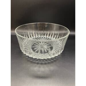 Arcoroc Cut Glass Clear Serving Bowl 9" France